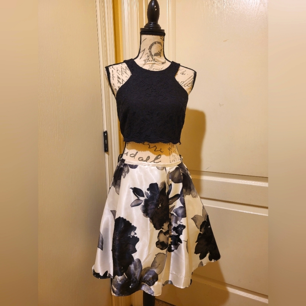 Blondie Nites two piece dress